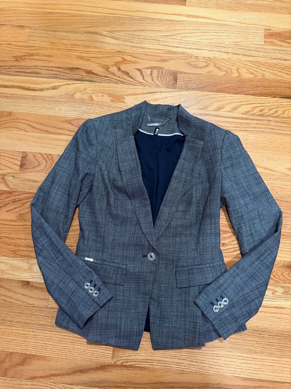 White House Black Market Navy White Tailored Blazer Size 2